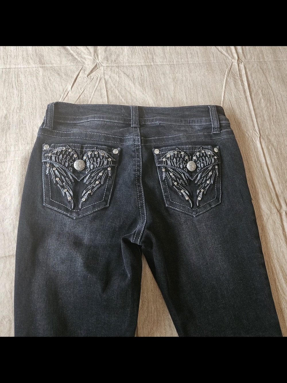 ​Fire & Rain Y2K Black Flare Jeans Angel Wing Rhinestone Pockets Size 11 - Picture 10 of 16